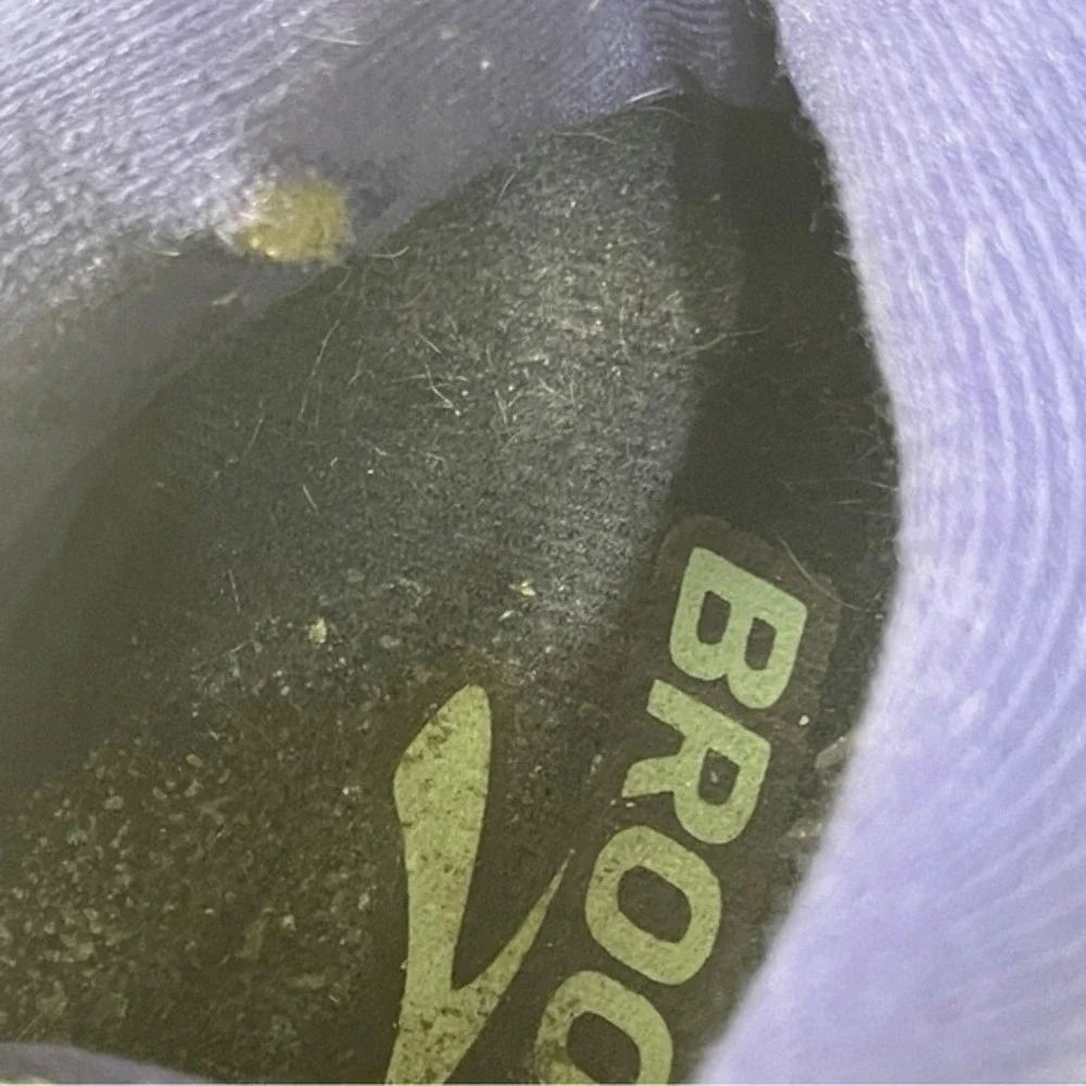 Brooks women ghost